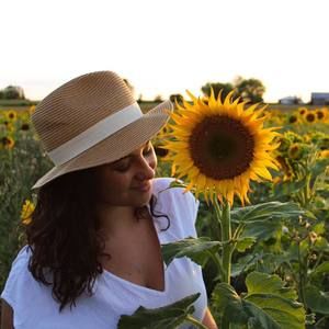 Meet your Posher, Sarah